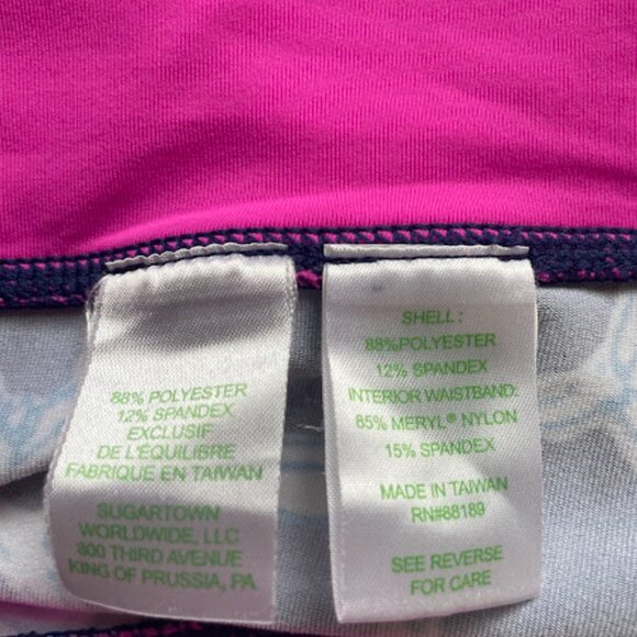 Lilly Pulitzer | Luxletic Cropped Leggings | Blue/Pink Print | Size XXL - Picture 4 of 4